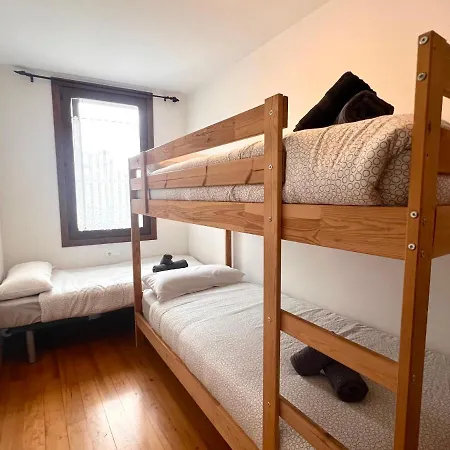Del Camp - L'amfitriona Apartment
